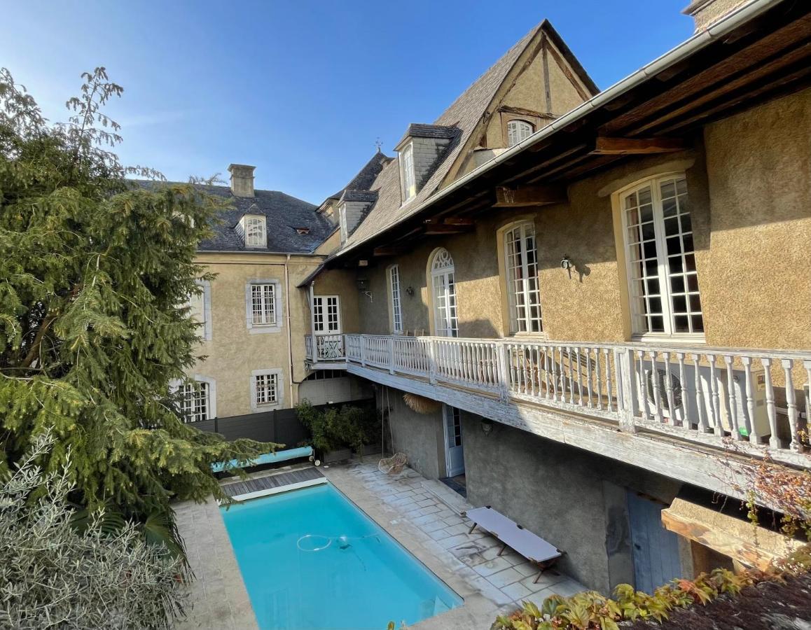 La Maison Aux Murs Anciens Et Ses Chambres Tarbes Luaran gambar